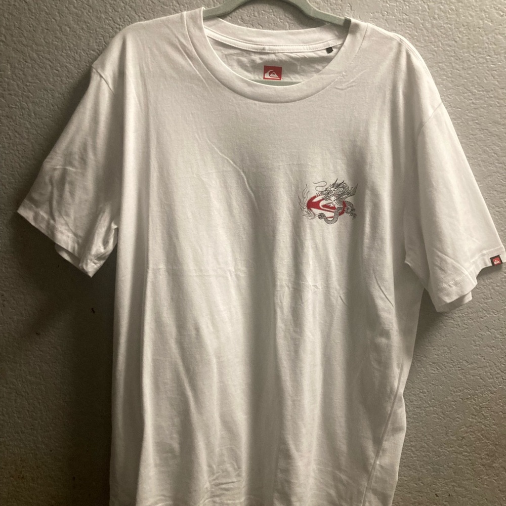 Quiksilver White Short Sleeve Tee with Red Dragon Chest Emblem